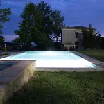 Jordan's Stone House * سيفيري