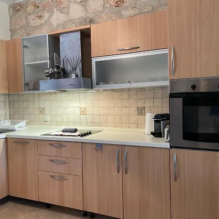 Holiday home Jordan's Stone House Siviri