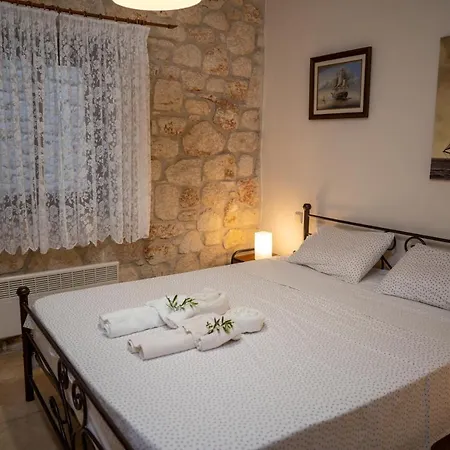 Holiday home Jordan's Stone House *