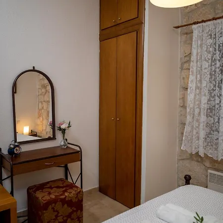 Jordan's Stone House Siviri